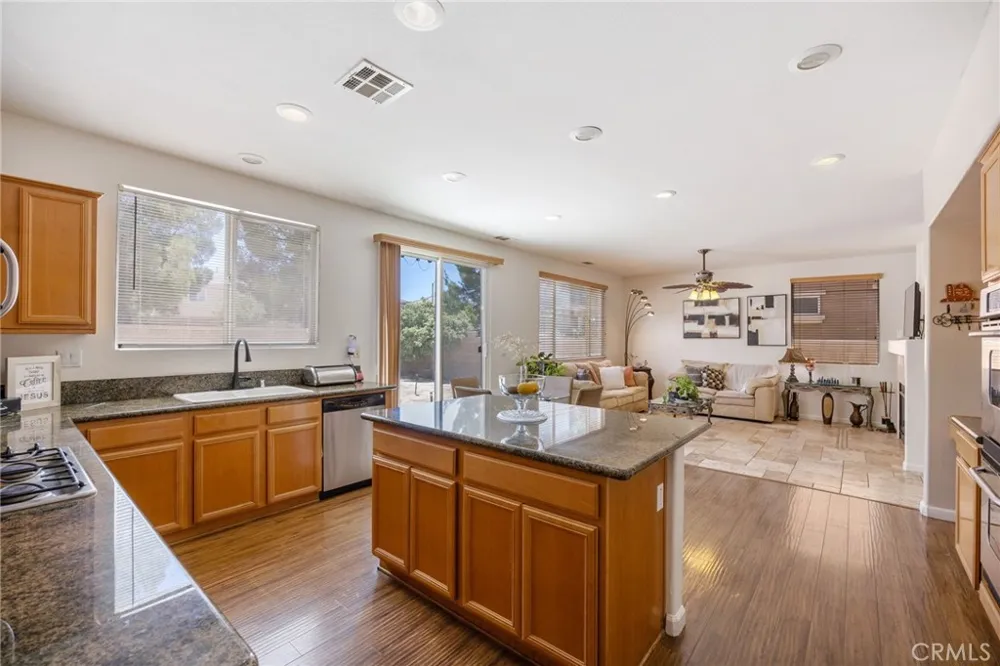 43934 Spring Lancaster, CA 93536