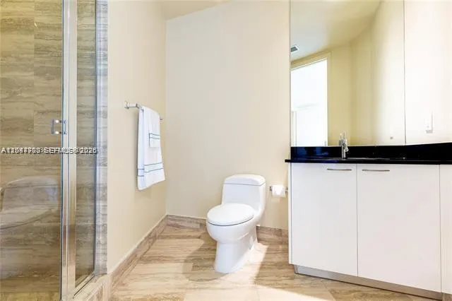 16001 Collins Ave #1106 Sunny Isles Beach, FL 33160
