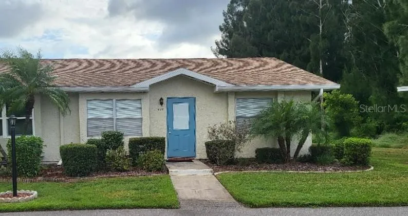 424 LAKE POINT COURT #5A Sun City Center, FL 33573