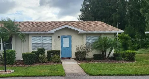 424 LAKE POINT COURT #5A