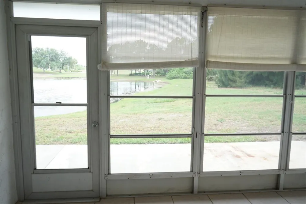 424 LAKE POINT COURT #5A Sun City Center, FL 33573