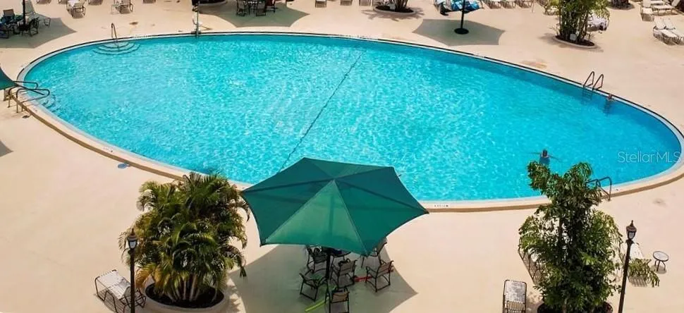 424 LAKE POINT COURT #5A Sun City Center, FL 33573