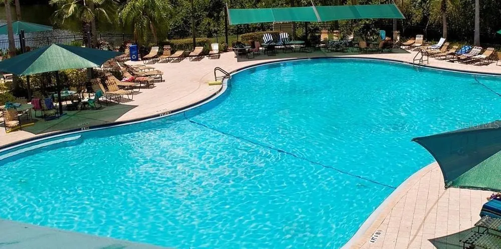 424 LAKE POINT COURT #5A Sun City Center, FL 33573
