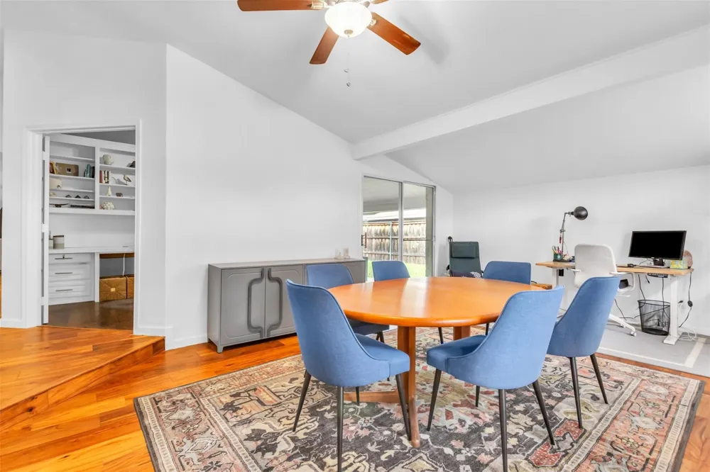 1901 Paxton Drive Carrollton, TX 75007