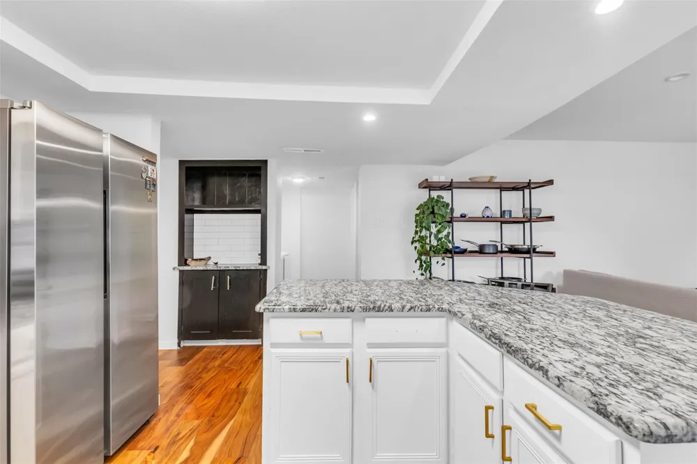1901 Paxton Drive Carrollton, TX 75007