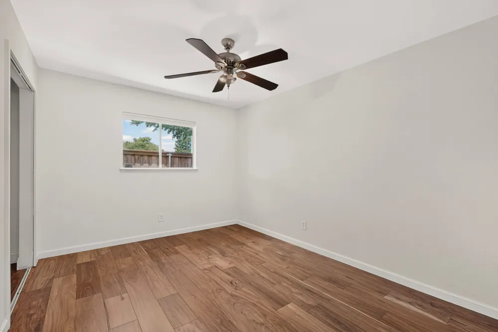 1901 Paxton Drive Carrollton, TX 75007