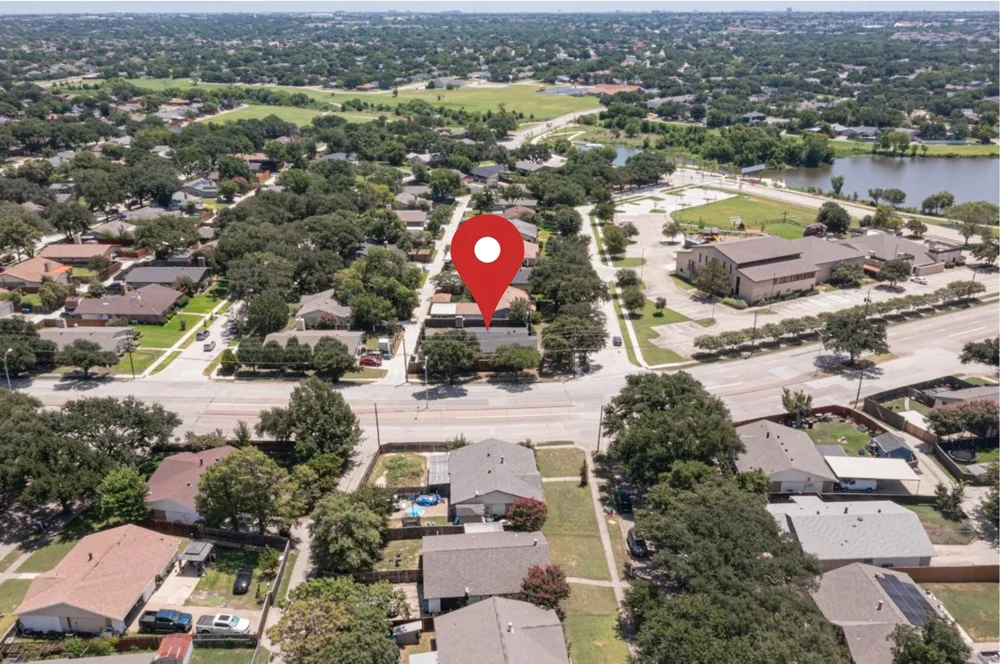 1901 Paxton Drive Carrollton, TX 75007