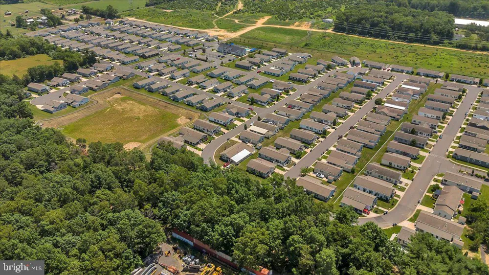 2003 BURLINGTON CIRCLE Williamstown, NJ 08094