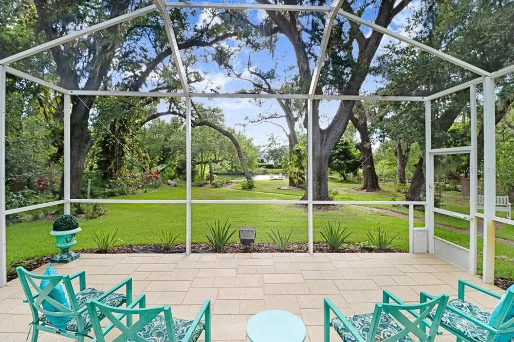 1976 DUNLOE CIRCLE Dunedin, FL 34698