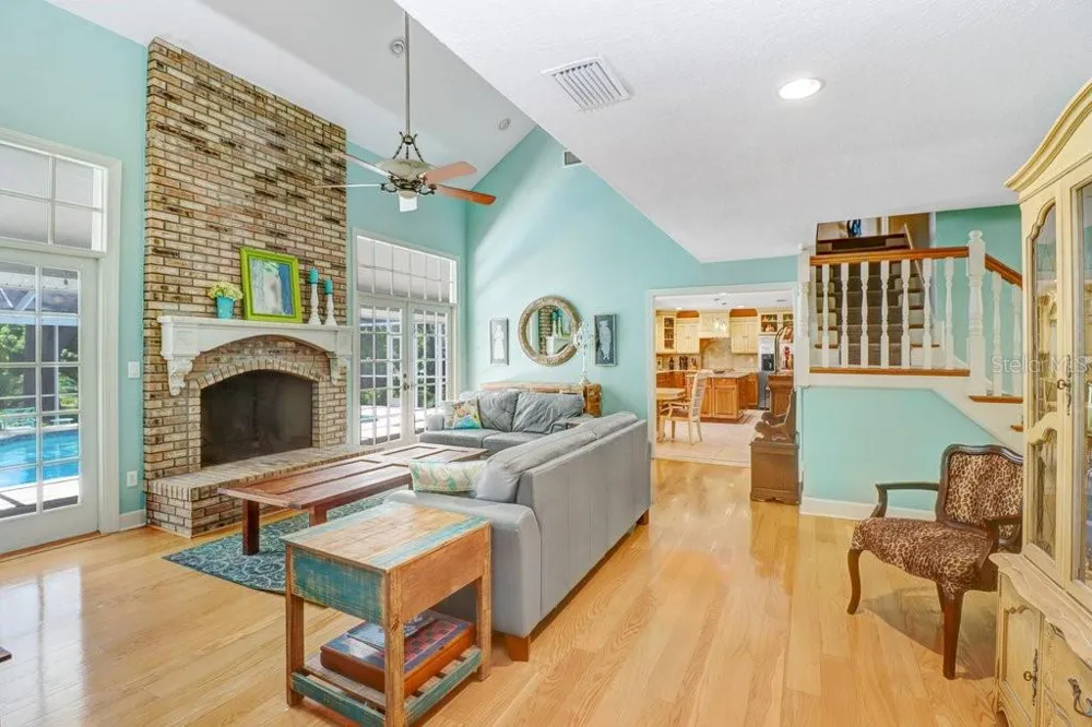 1976 DUNLOE CIRCLE Dunedin, FL 34698