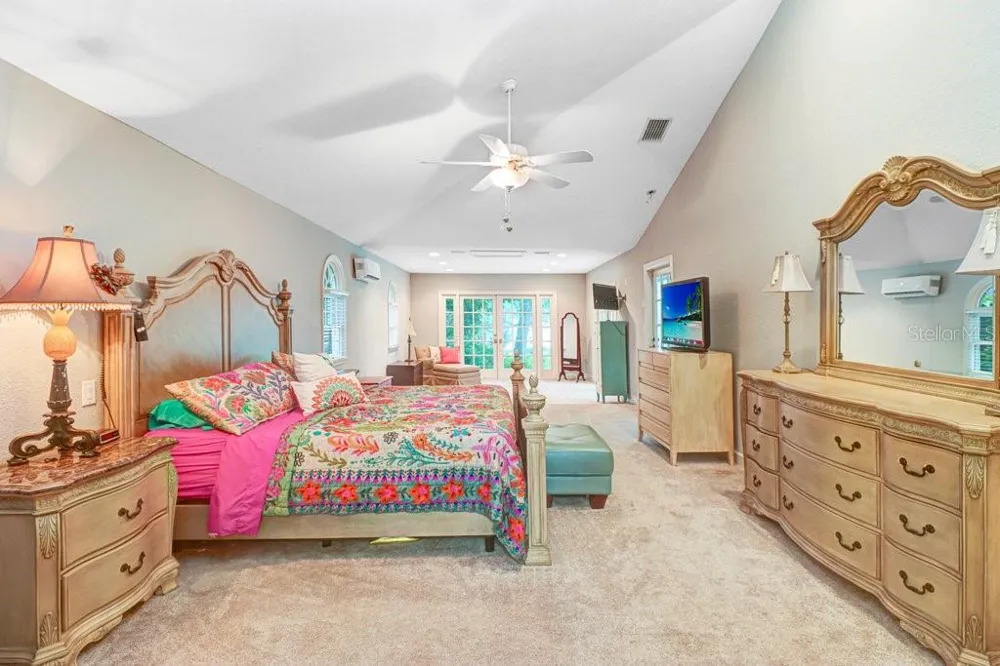 1976 DUNLOE CIRCLE Dunedin, FL 34698
