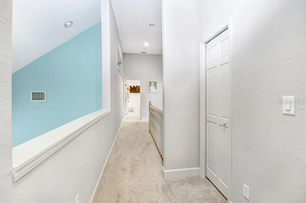 1976 DUNLOE CIRCLE Dunedin, FL 34698