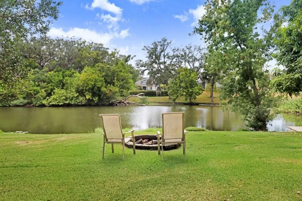 1976 DUNLOE CIRCLE Dunedin, FL 34698