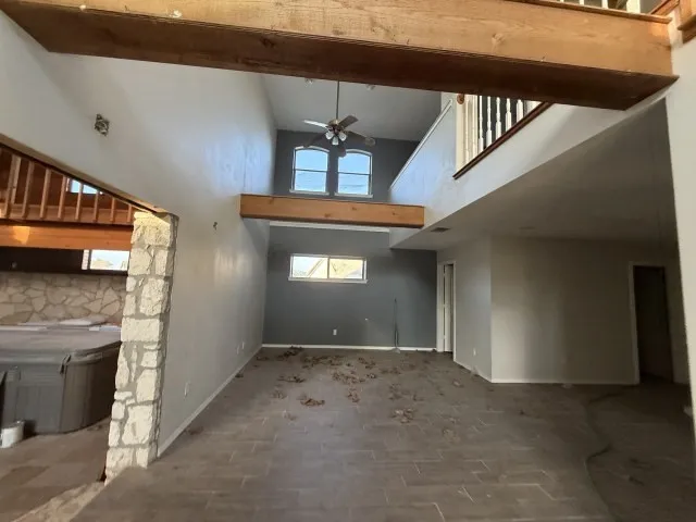 1125 Lakeshore Drive Canyon Lake, TX 78133