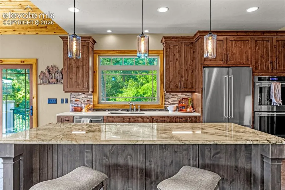 5596 Osage Way Larkspur, CO 80118
