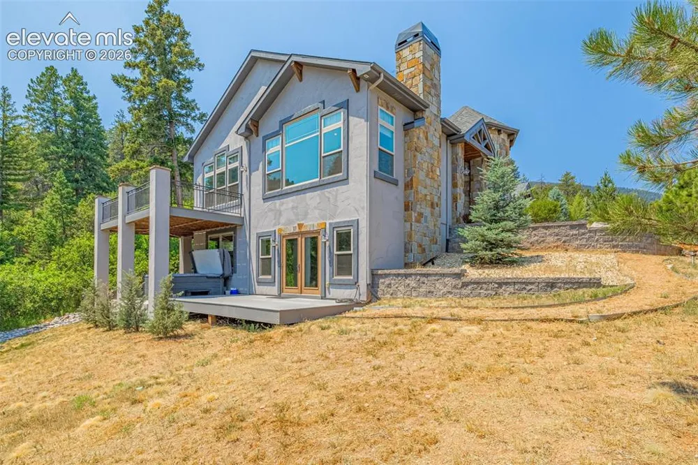 5596 Osage Way Larkspur, CO 80118