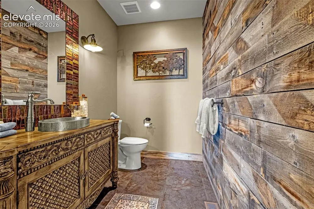 5596 Osage Way Larkspur, CO 80118