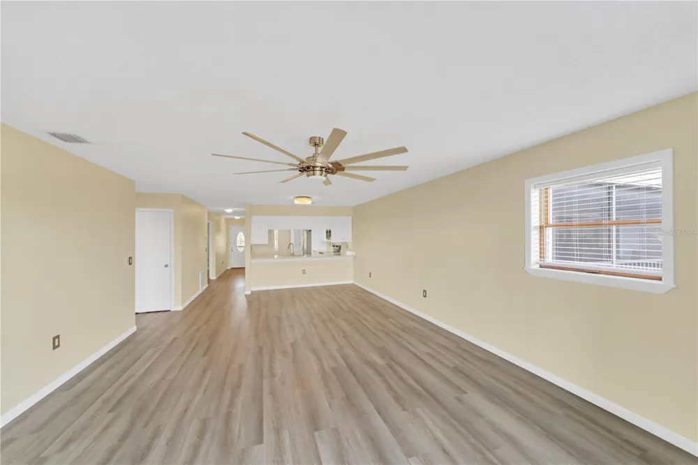 515 LEFFINGWELL AVENUE #116 Ellenton, FL 34222