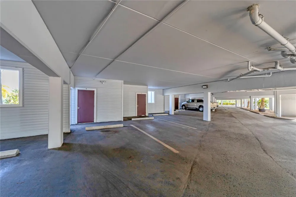 515 LEFFINGWELL AVENUE #116 Ellenton, FL 34222