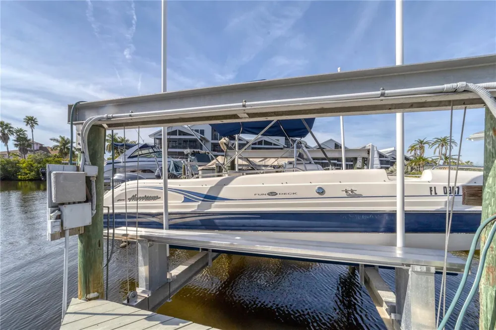 515 LEFFINGWELL AVENUE #116 Ellenton, FL 34222