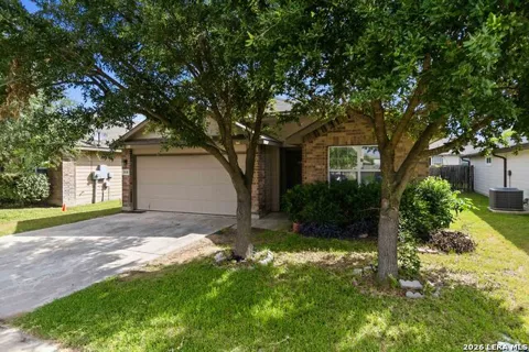 3918 GOLIAD FRD