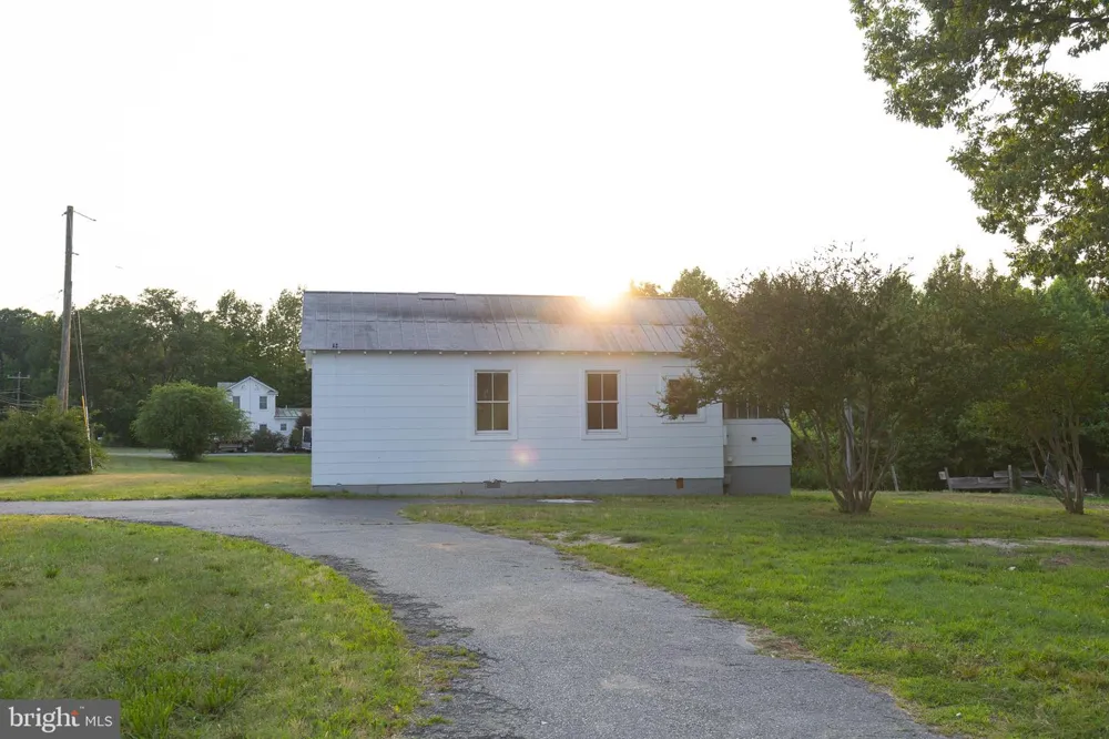 3975 JAMES MADISON HIGHWAY Fork Union, VA 23055
