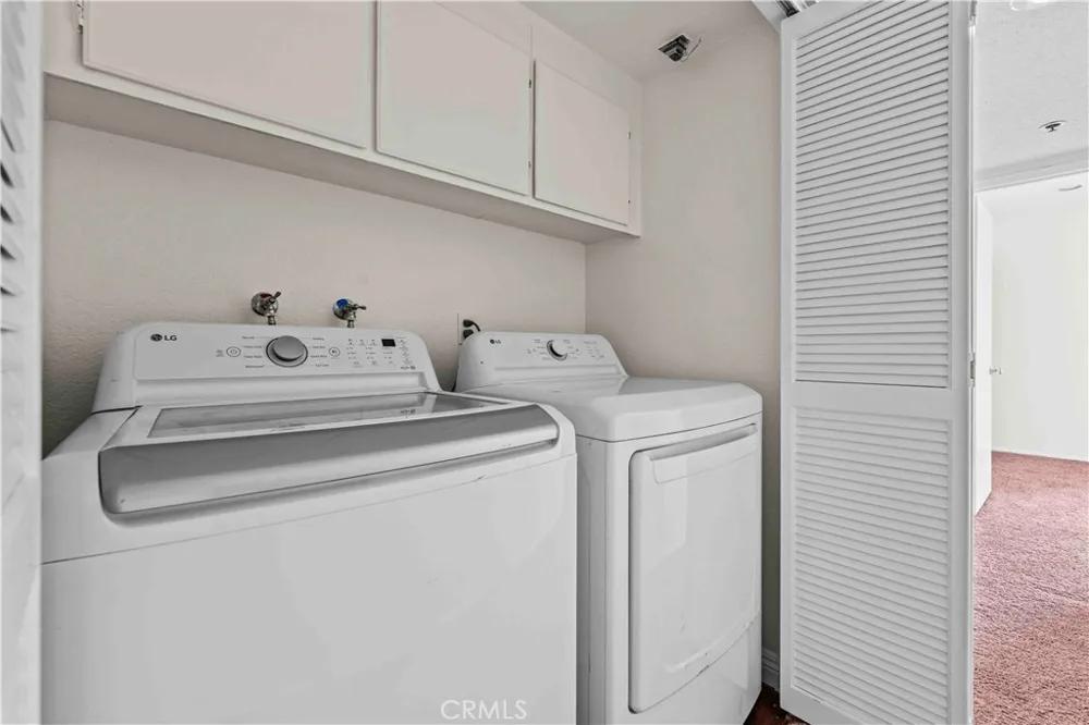 12121 Centralia Street Unit #206 Lakewood, CA 90715