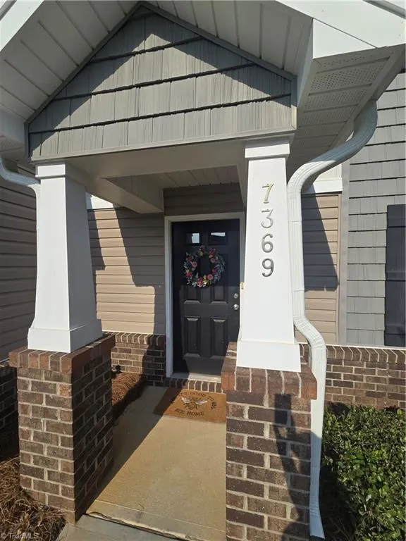 7369 Garett Park Drive Whitsett, NC 27377