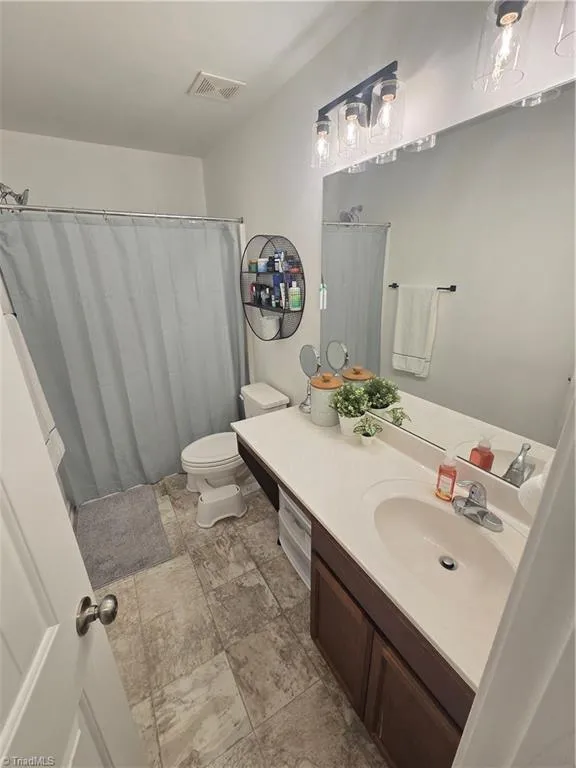 7369 Garett Park Drive Whitsett, NC 27377