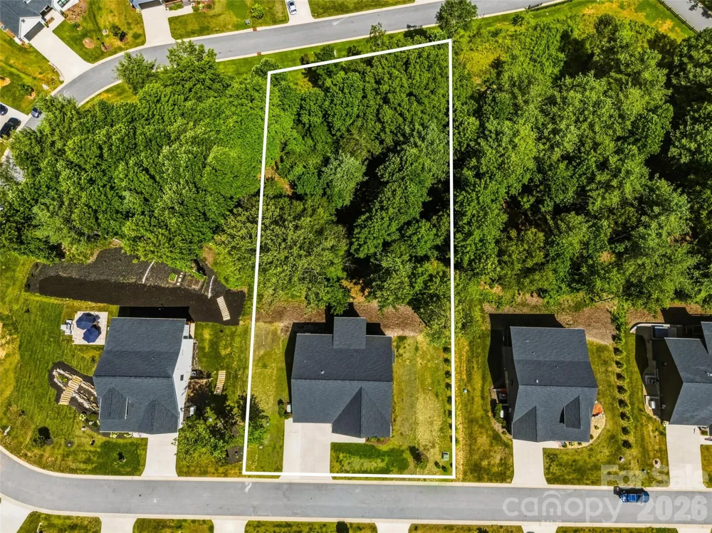 181 Byron Forest Drive Horse Shoe, NC 28742