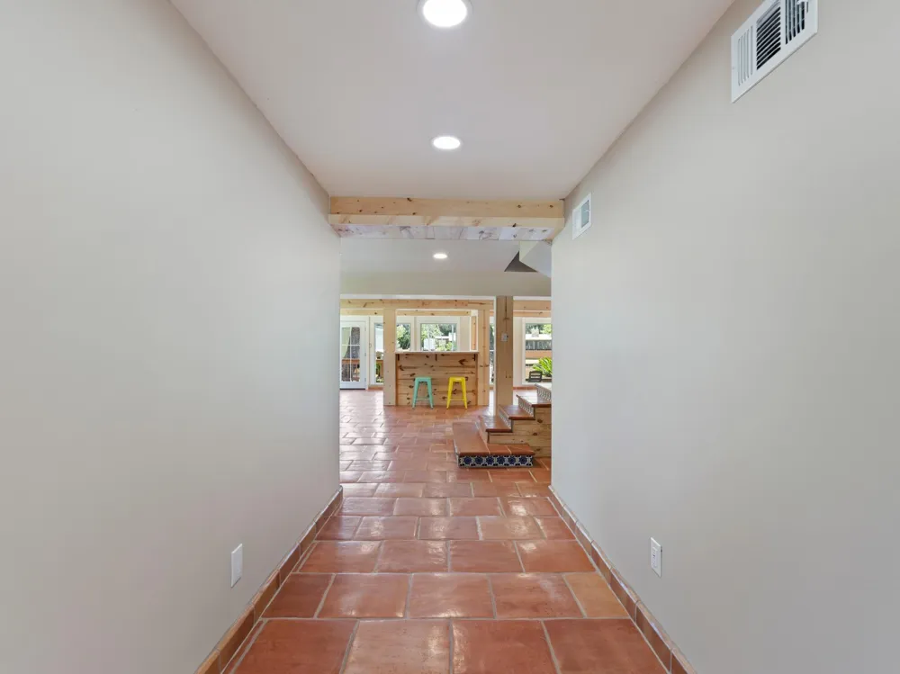 2007 Private Road 652 Sargent, TX 77414
