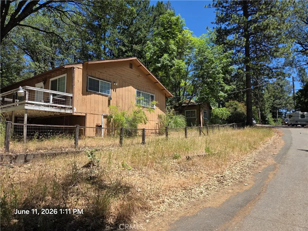 10498 Redwood Road Loch Lomond, CA 95426