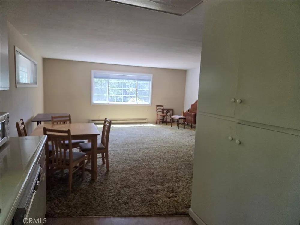 10498 Redwood Road Loch Lomond, CA 95426