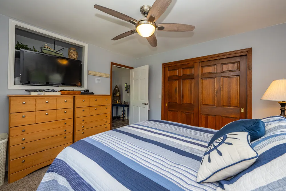 5791 Beech Street Coloma, MI 49038