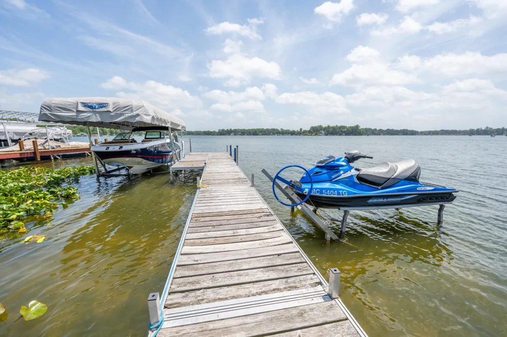 5791 Beech Street Coloma, MI 49038