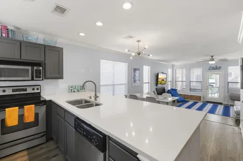 501 Reynolds Street #23