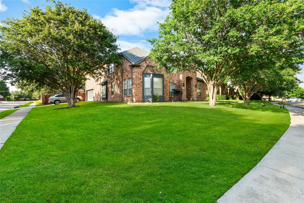 2012 Stevenson Lane Flower Mound, TX 75028