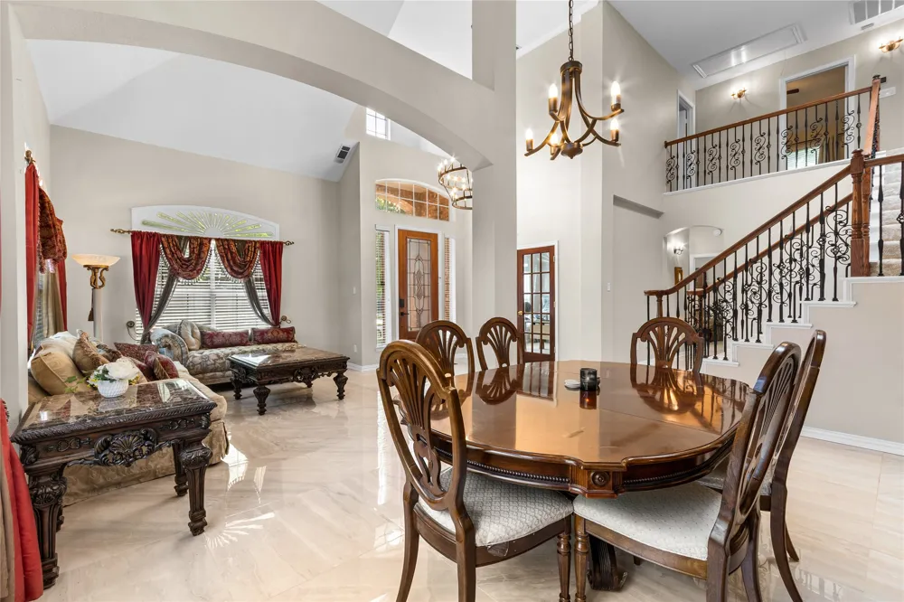 2012 Stevenson Lane Flower Mound, TX 75028