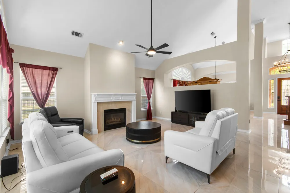 2012 Stevenson Lane Flower Mound, TX 75028