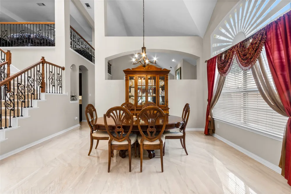 2012 Stevenson Lane Flower Mound, TX 75028