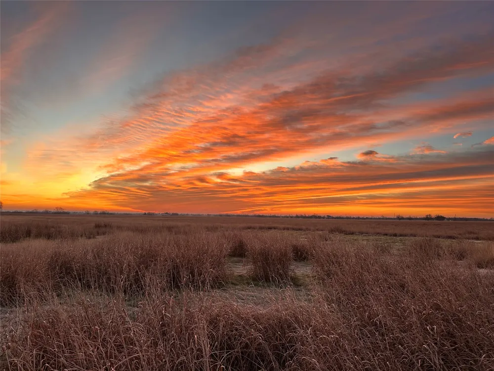 510 County Road 247 Valley View, TX 76272
