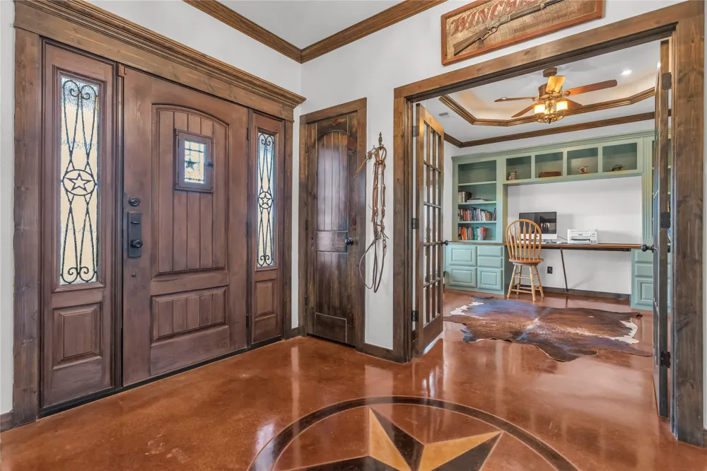 510 County Road 247 Valley View, TX 76272