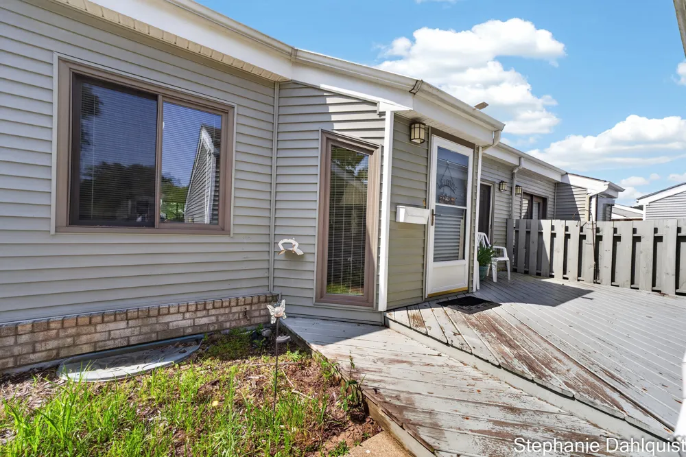 3710 Mona Kai Boulevard #14 Norton Shores, MI 49444
