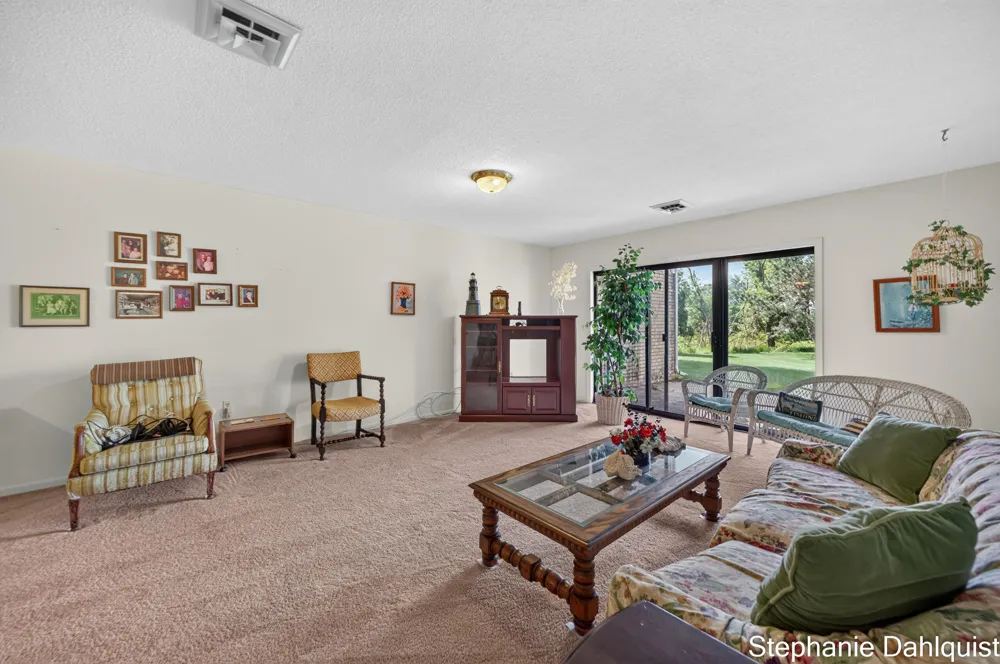 3710 Mona Kai Boulevard #14 Norton Shores, MI 49444