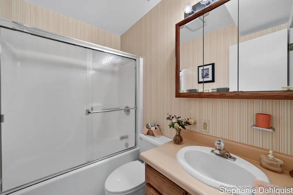 3710 Mona Kai Boulevard #14 Norton Shores, MI 49444