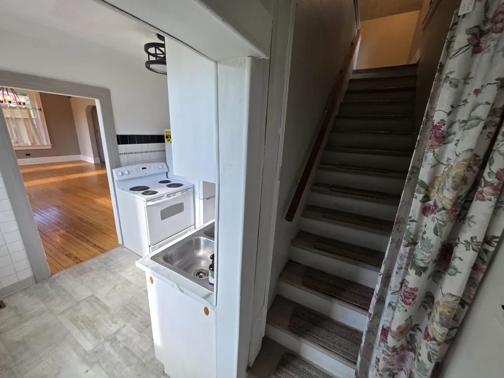 328 4th Street Manistee City, MI 49660