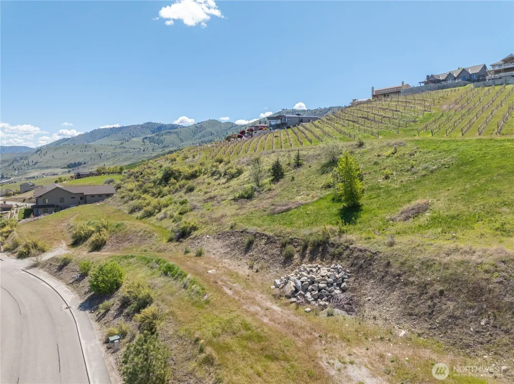 306 Clos Chevalle Road Chelan, WA 98816