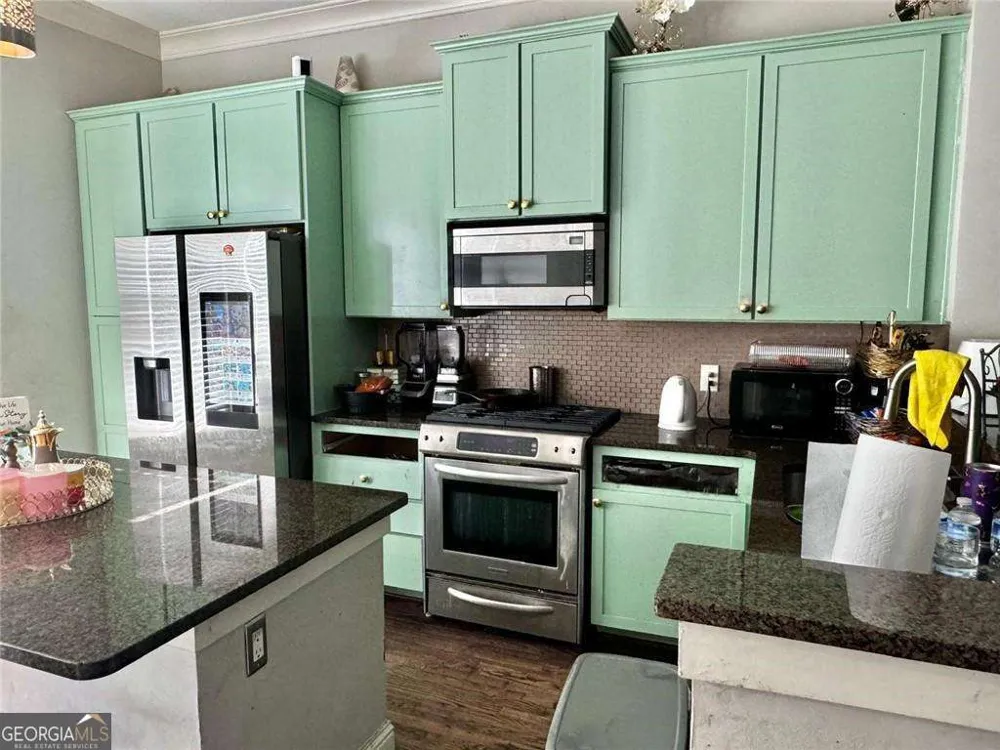 4666 Magnolia CMNS Dunwoody, GA 30338