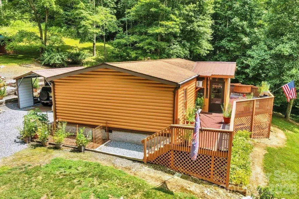 488 Wards Branch Road Sugar Grove, NC 28679