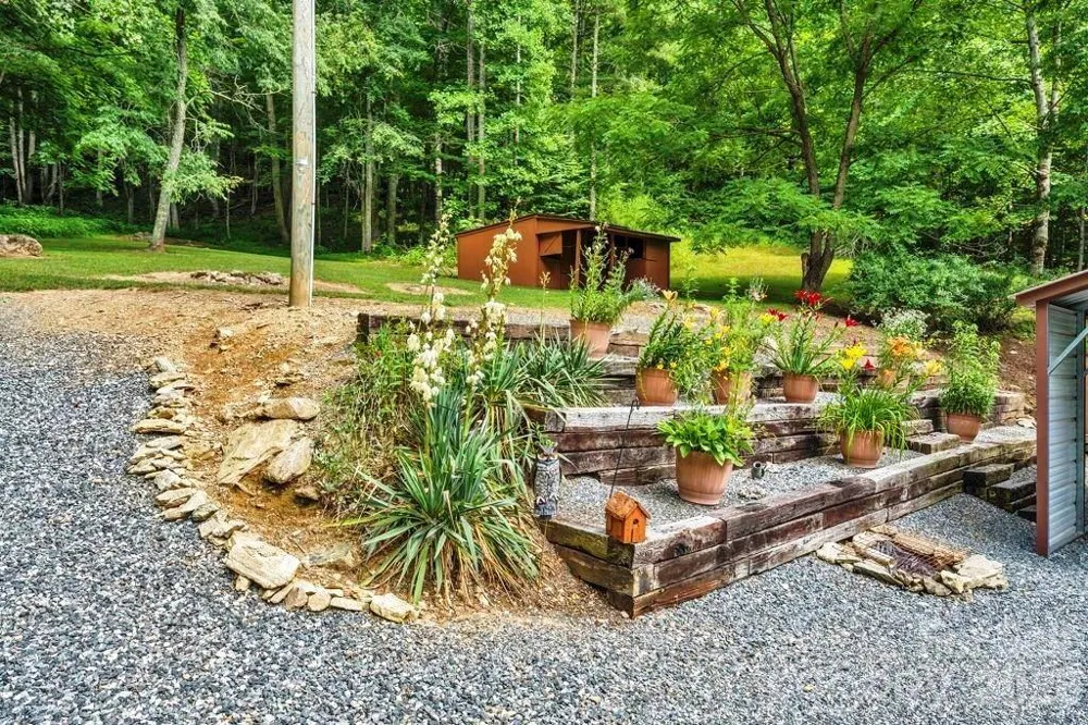 488 Wards Branch Road Sugar Grove, NC 28679